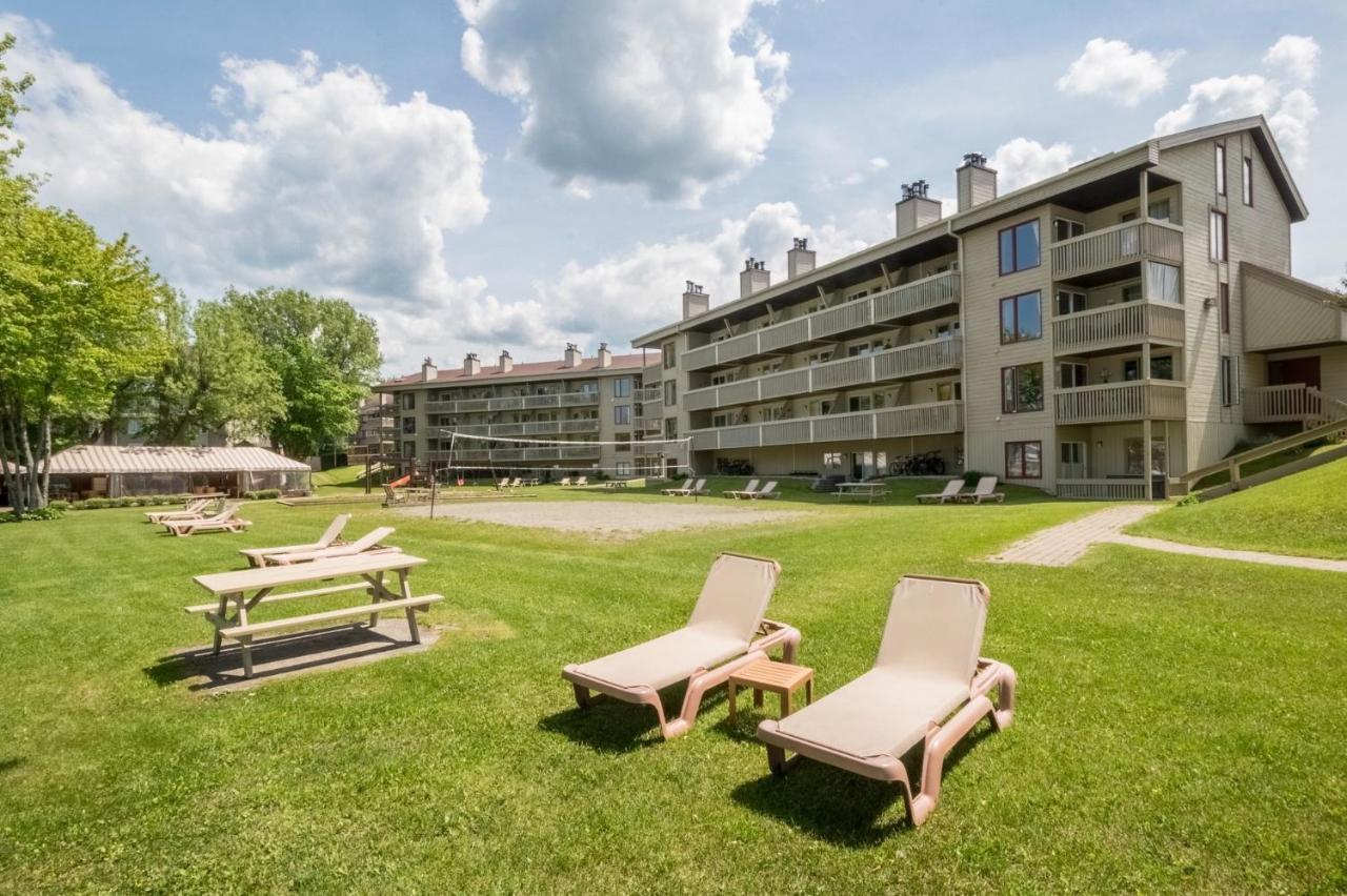 Location Tourisme Estrie - Oberge Du Village Magog Exteriör bild